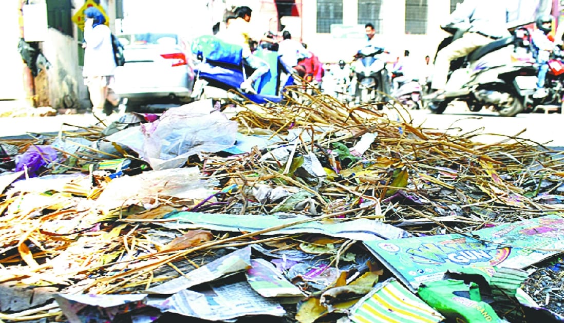 City sat on a pile of 1600 metric tons of garbage in two days
