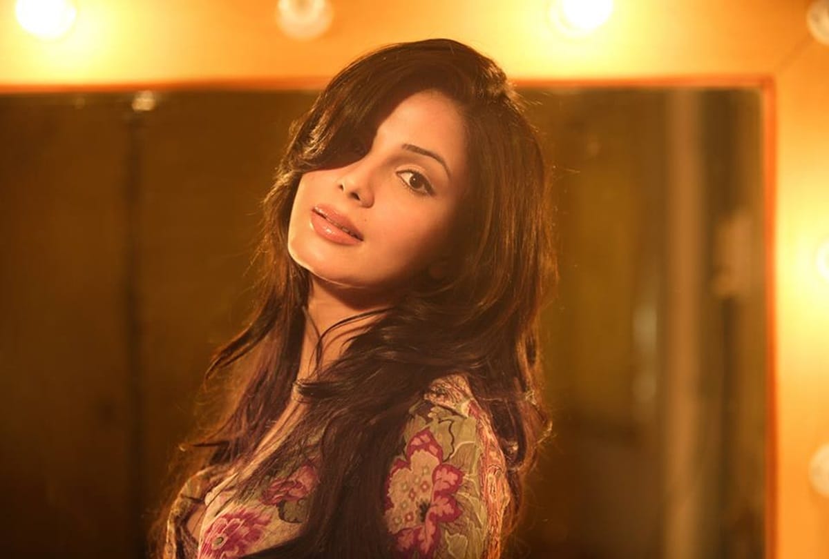 Kirti Kulhari announces separation from husband Saahil See her Insta Post
