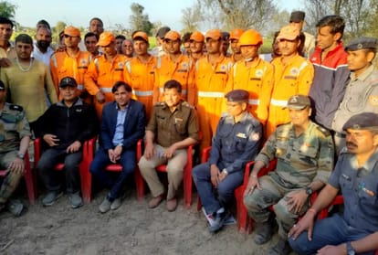 After 48 hours nadeem got safely out from borewell in Hisar