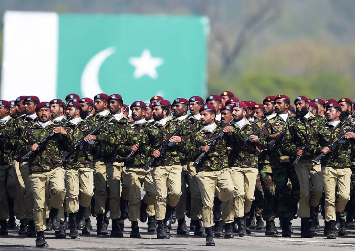 Pak President Arif Alvi says India do not view Pakistan with eye of pre-partition 