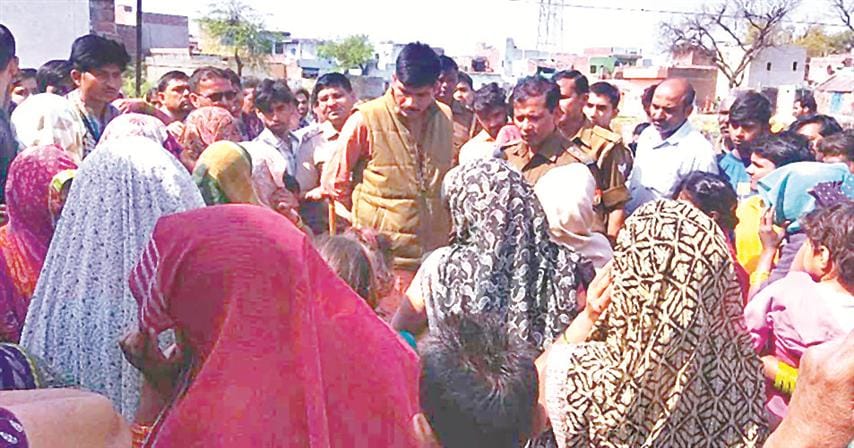 Killing groceries seller Bisavar be thrown bodies