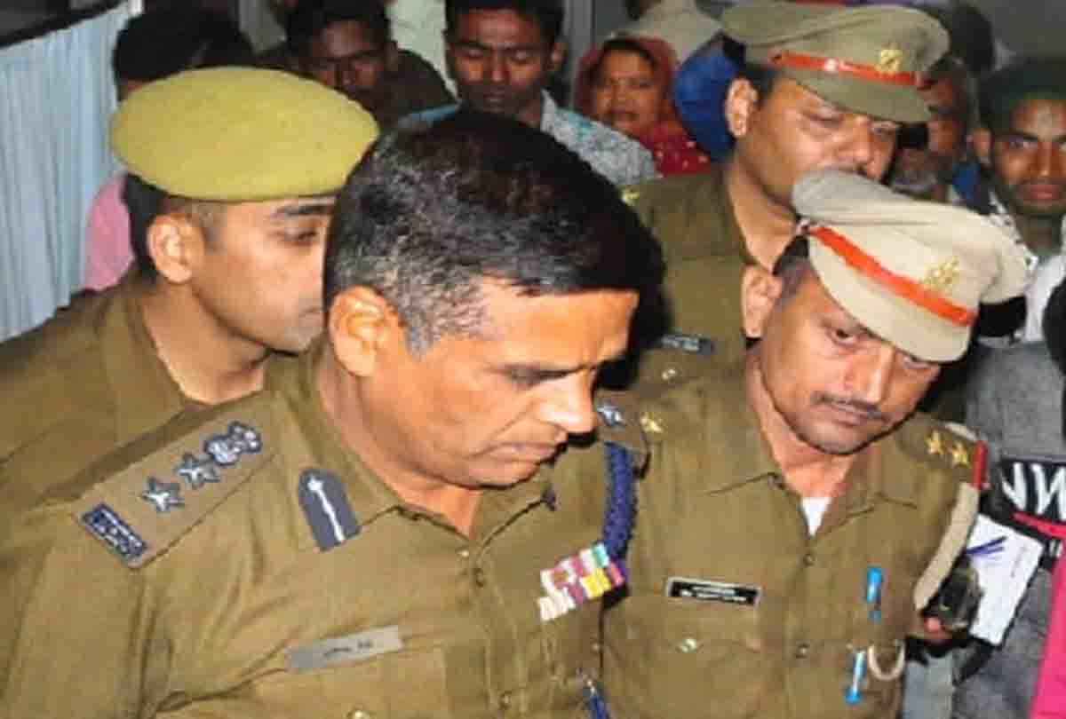 father in law opposed to play holi with daughter in law