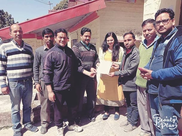 गुमखाल का चौड़ीकरण हुआ तो करेंगे नेताओं का बहिष्कार