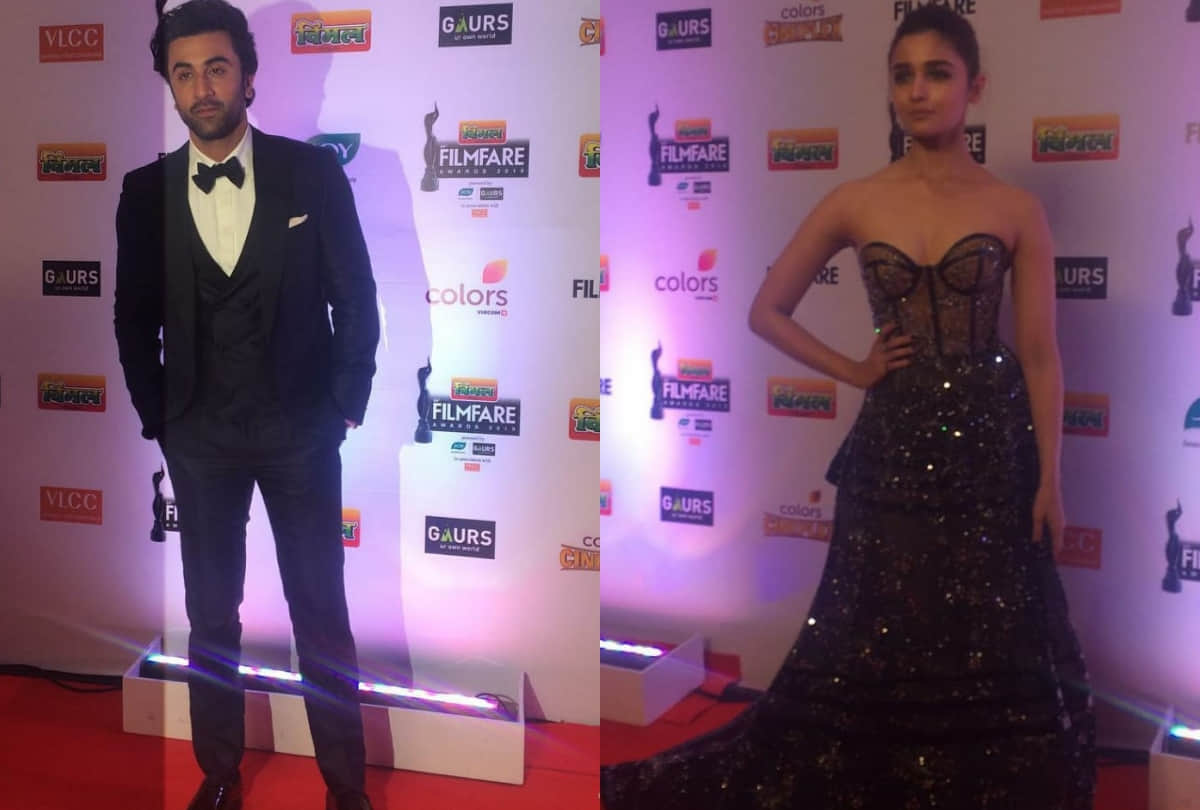 filmfare awards live bollywood stars arrive with dashing look