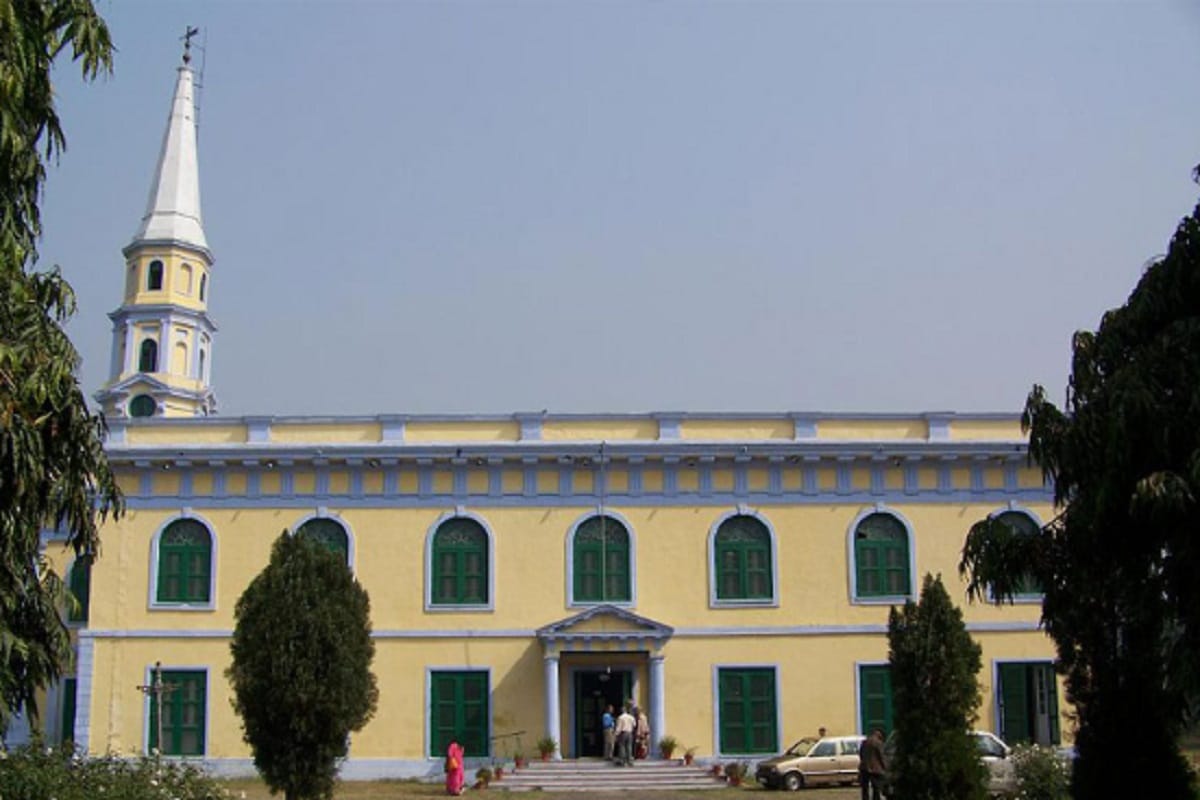 Meerut, 200 years old Saint John's Church in cantt area and foreign tourists visit here