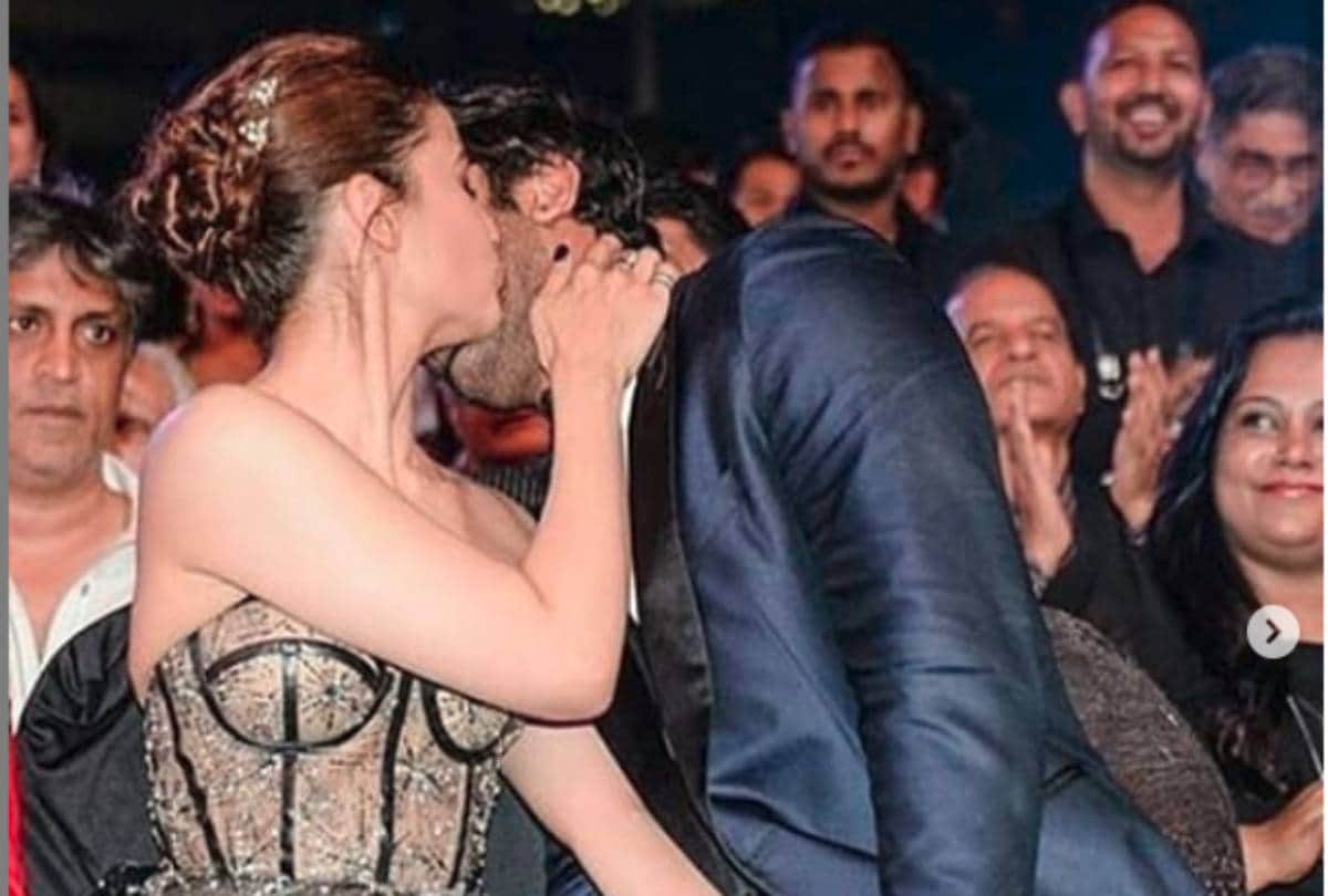 alia bhatt and ranbir kapoor spotted At Interior Designer Firm