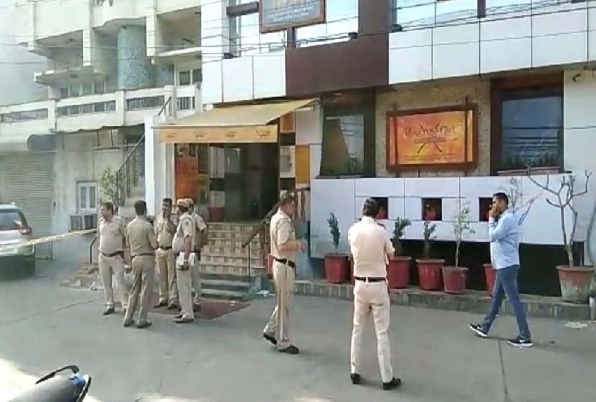 Restaurant workers forced to clean Kitchen Waste Treatment Plant at Rajouri Garden Two worker died