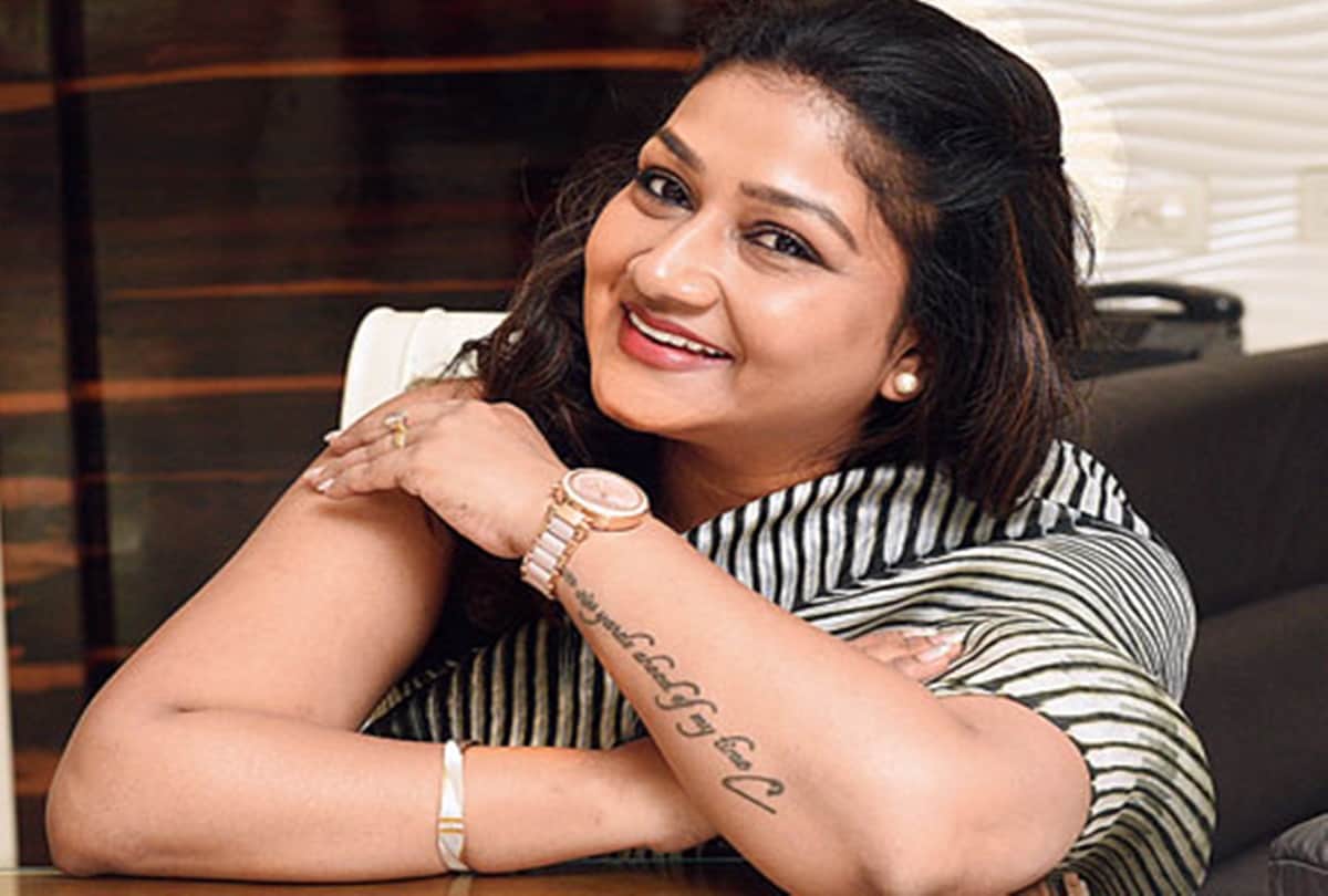 dolly jain story of a housewife who become celebrity saree stylist
