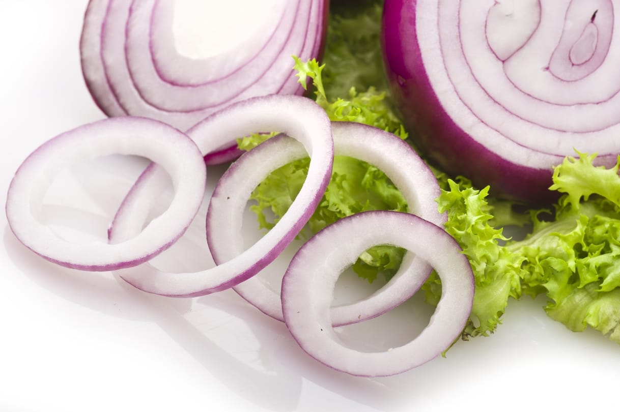 Onions benefits benefits of eating raw onions everyday