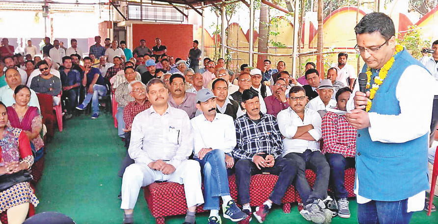 पिता के पदचिह्नों पर चलकर पहाड़ का विकास करना पहली प्राथमिकता: मनीष खंडूड़ी