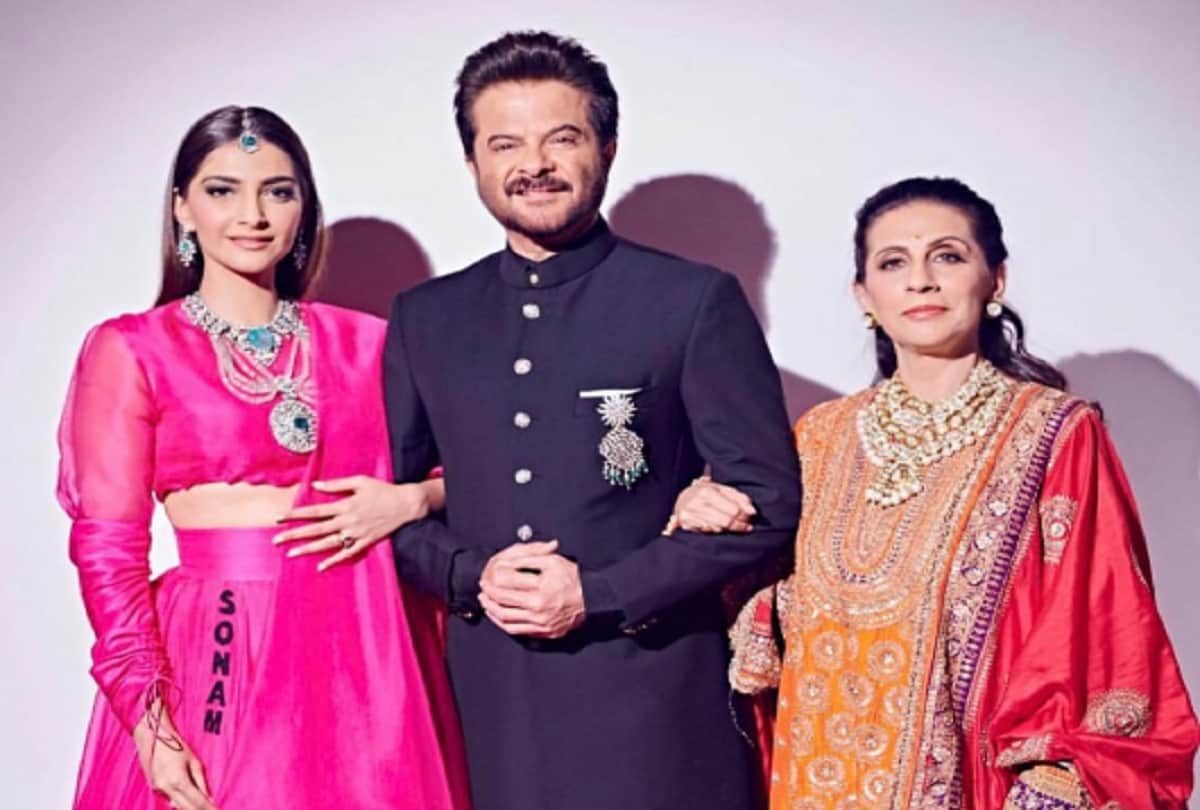 Anil Kapoor shared romantic post with throwback picture on wife Sunita Kapoor birthday