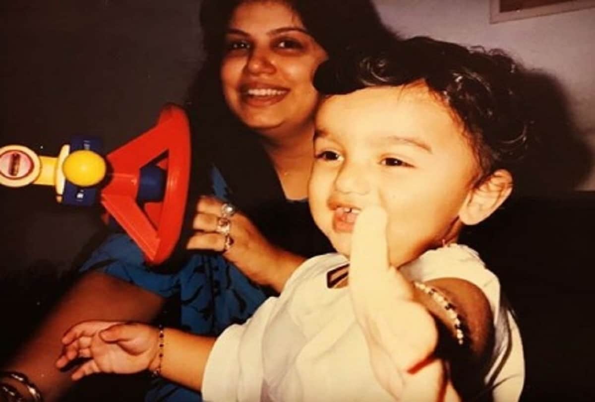 Arjun Kapoor shared emotional post on mother Mona Kapoor death anniversary