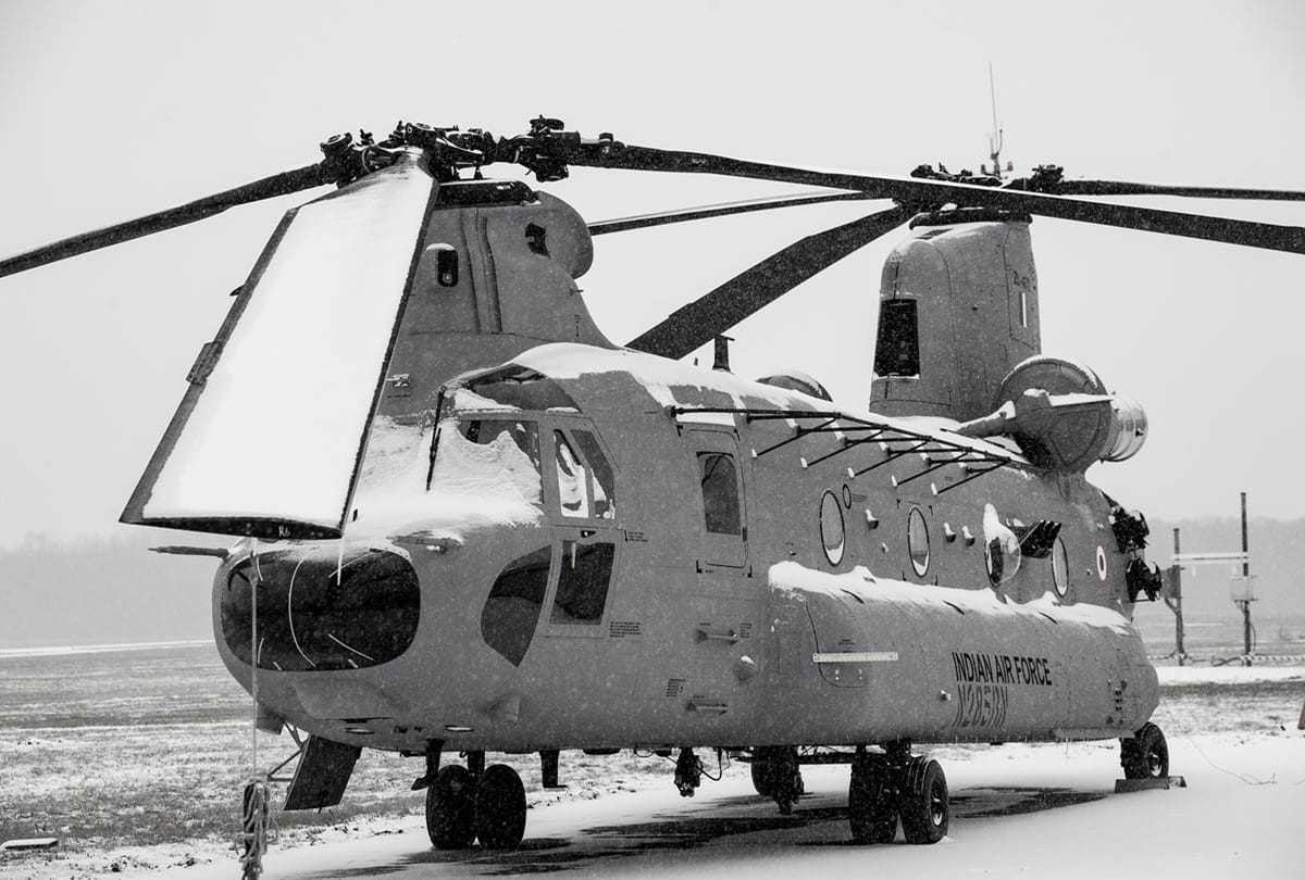 Chinook heavy lift helicopters Specialty who inducted in Indian Air Force