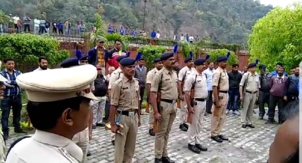 missing crpf jawan die in kolkata