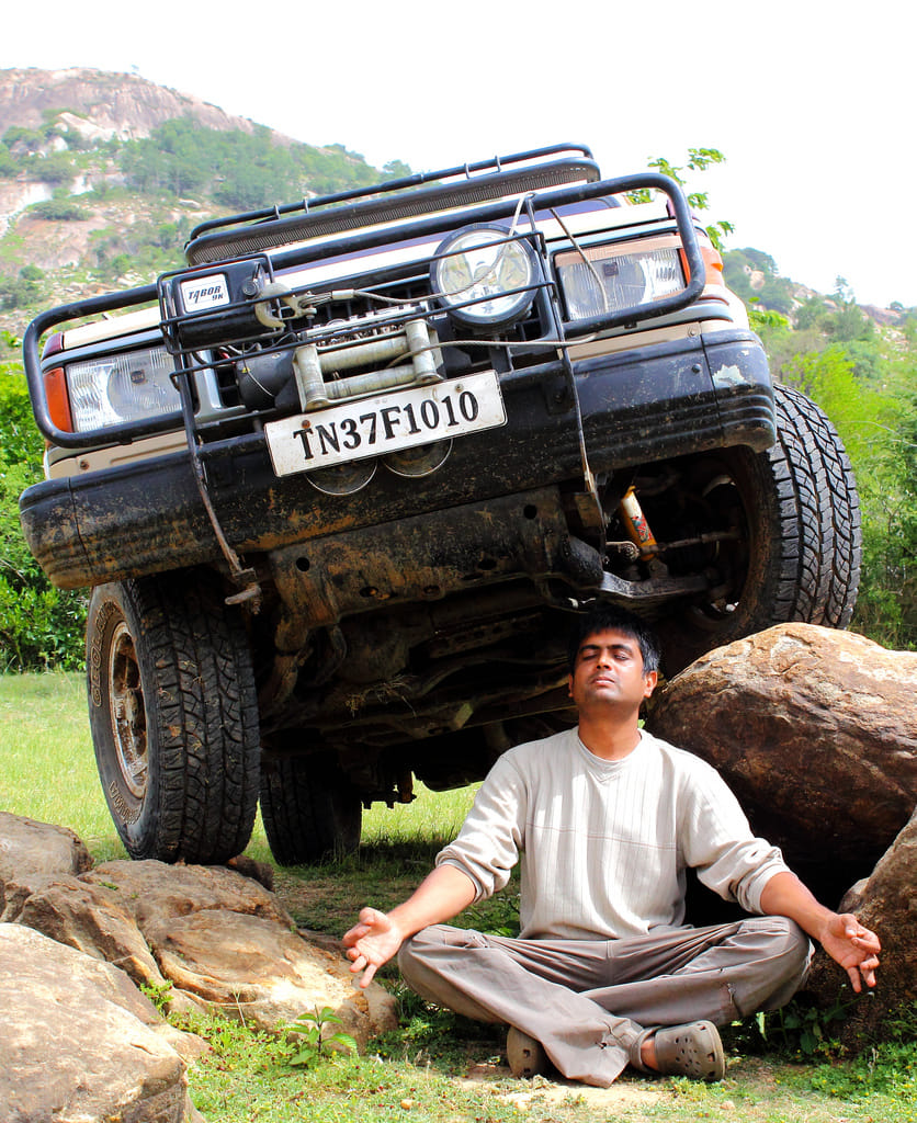 Auto companies are offering upto 5 years extended warranty on SUV, sedan and hatchback cars