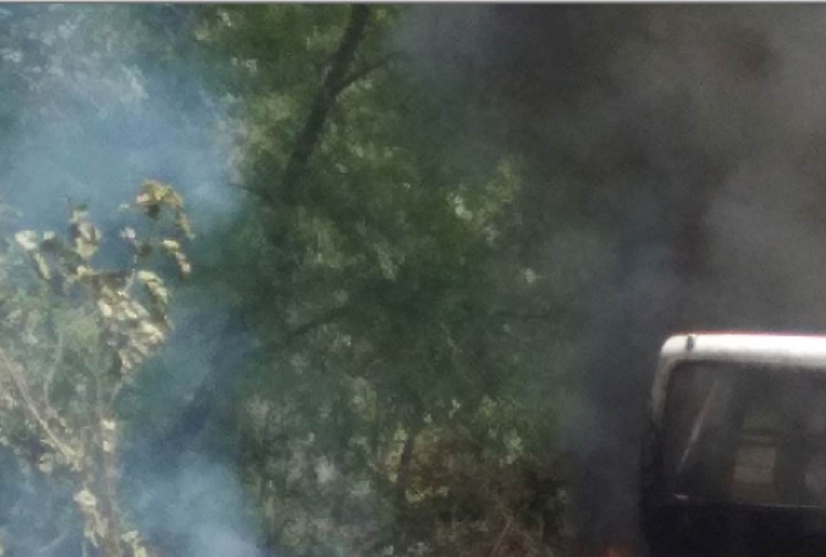 A van caught fire in itaunja road in lucknow.