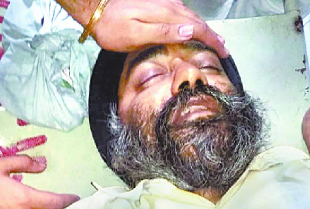 Fired on cloth merchant