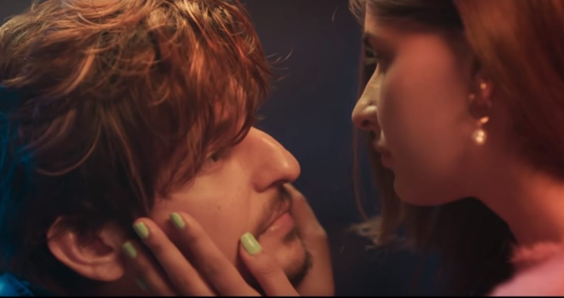 Digital Review of song Kaash Aisa Hota starre of Darshan Raval and Karishma Sharma