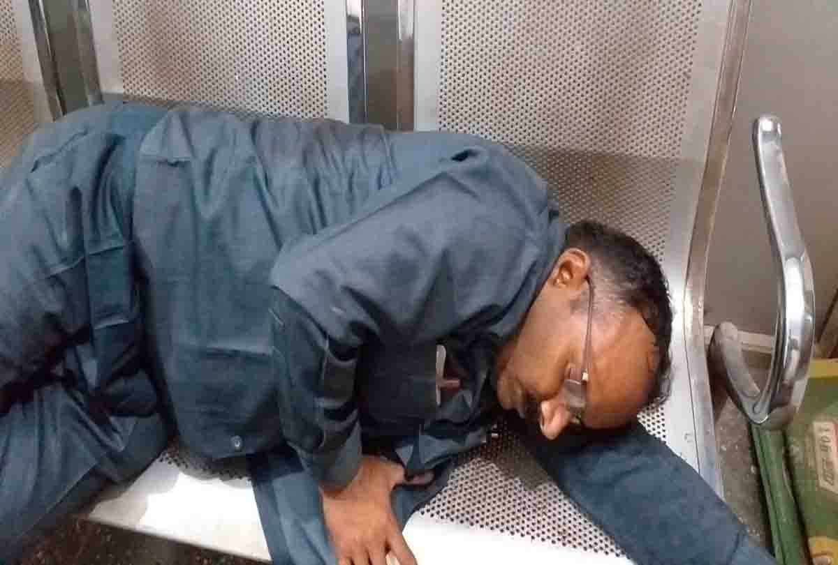 Degree College Principal shot dead, condition critical