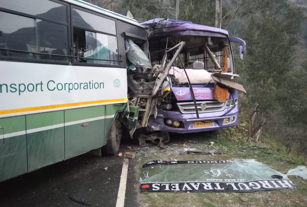 Rampur Himachal Pradesh 15 injured HRTC and Private bus Accident