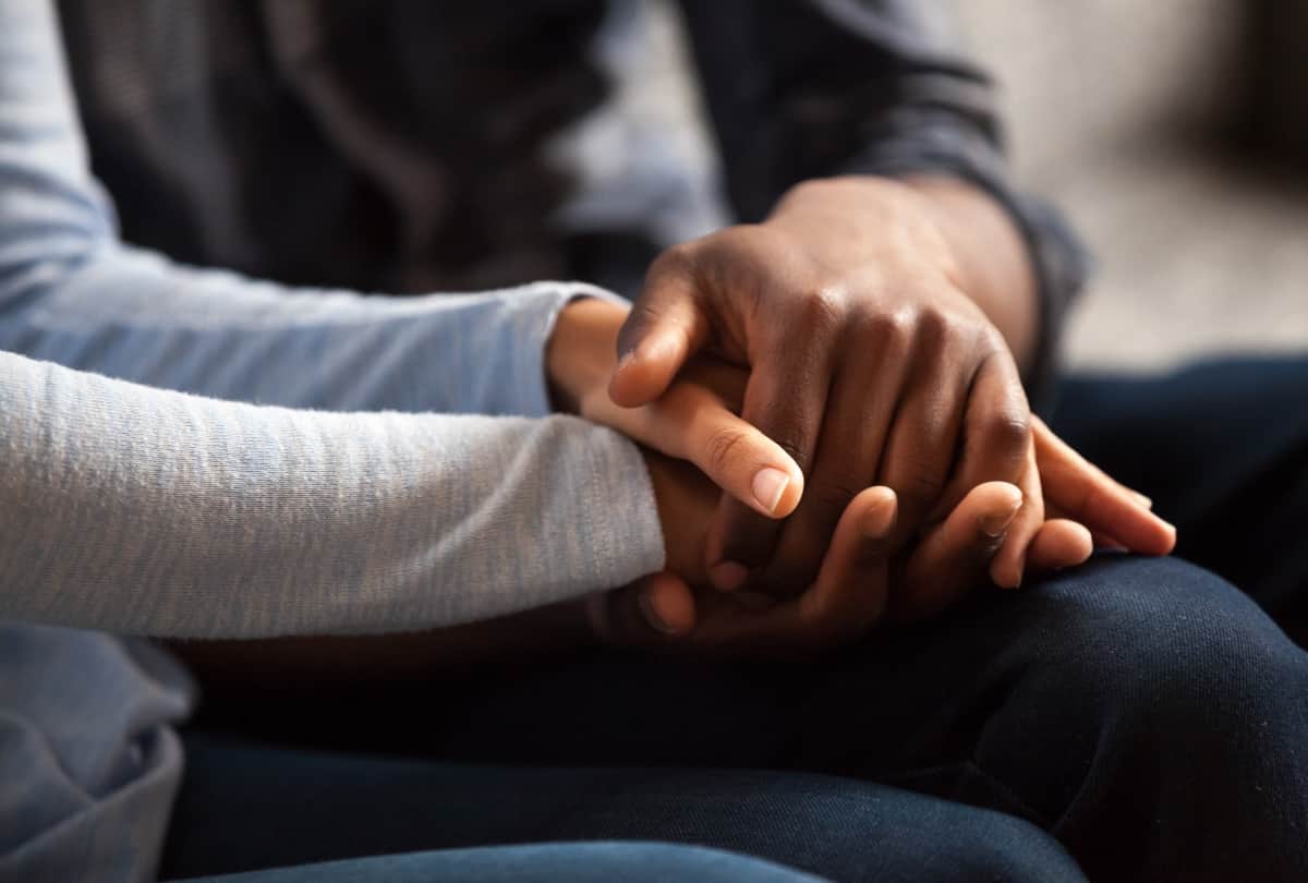common mistakes which can damage your married life