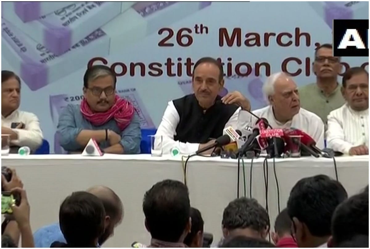 Lok Sabha Election 2019: Congress leaders dominate press meet on demonetisation