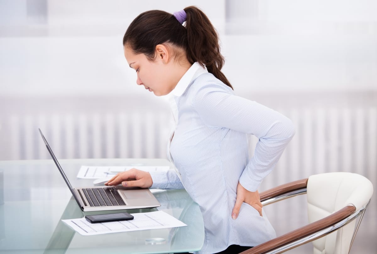 causes of spinal cord back pain know treatment