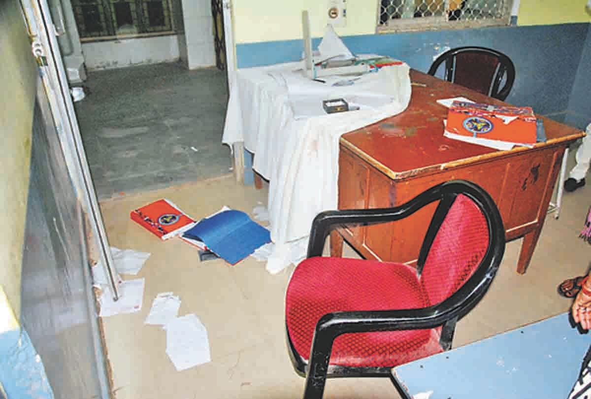Pratapgarh: Subversion in hospital for medical reasons, disrespect to the doctor