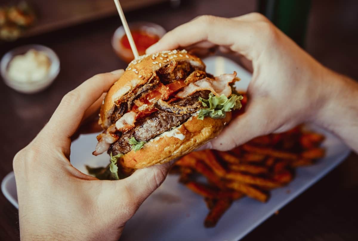 teenager has gone blind after eating junk food from 10 years