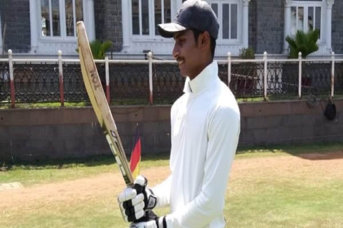 makarand patil hits consecutive 7 sixes in 7 balls