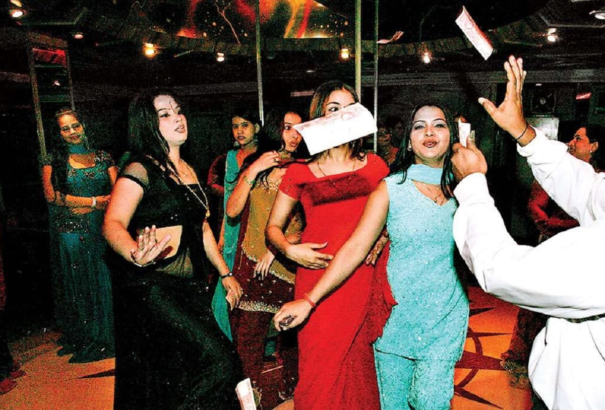 Donate to orphanage to get bail, court tells patrons of Mumbai dance bar