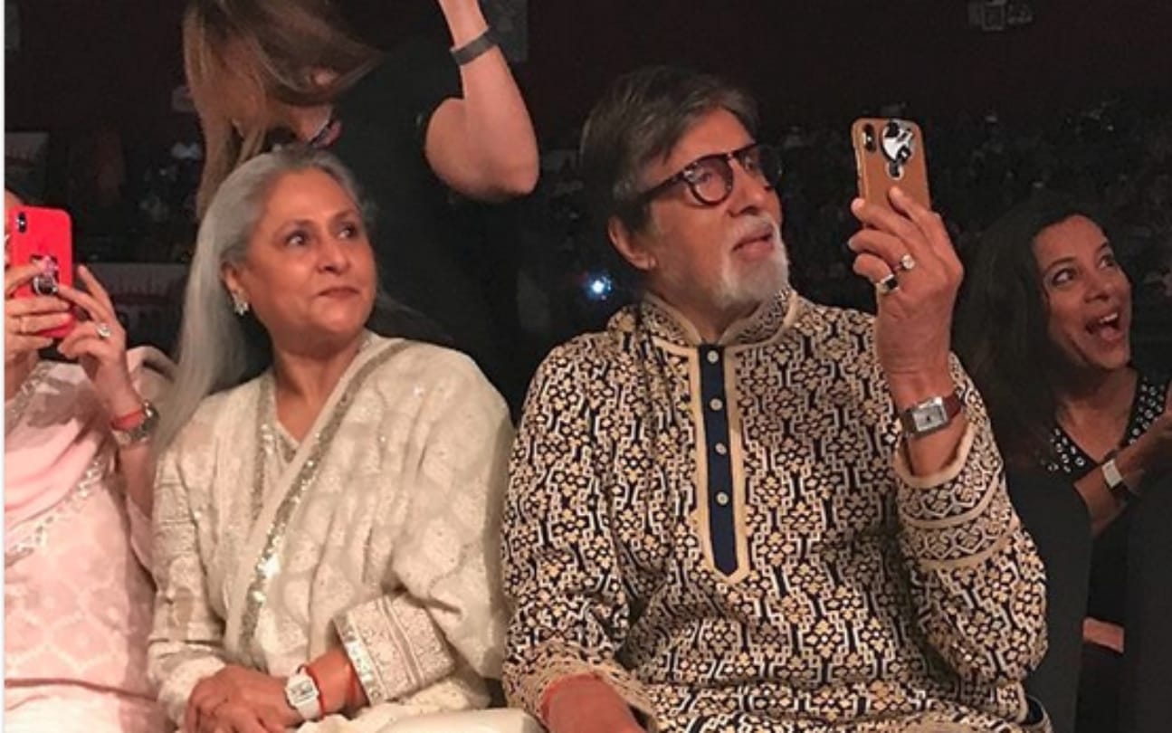 Shweta Bachchan Nanda Becomes Showstopper For Abu Jani and Sandeep Khosla