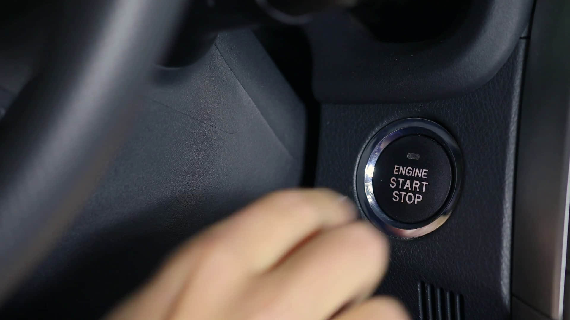 when trouble in starting the car keep these three things in mind, battery connection ignition switch key fob