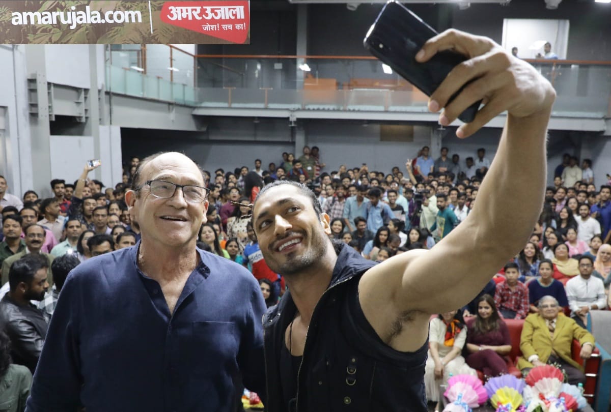 hollywood director chak russell reveals why he entered in hindi cinema from movie junglee