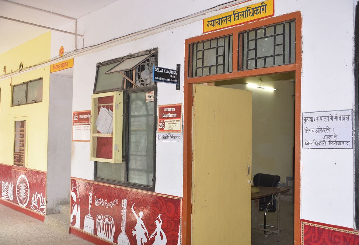 लोकसभा के नामांकन आज से,मुख्यालय की ओर जाने वाले सभी रास्ते किए बंद