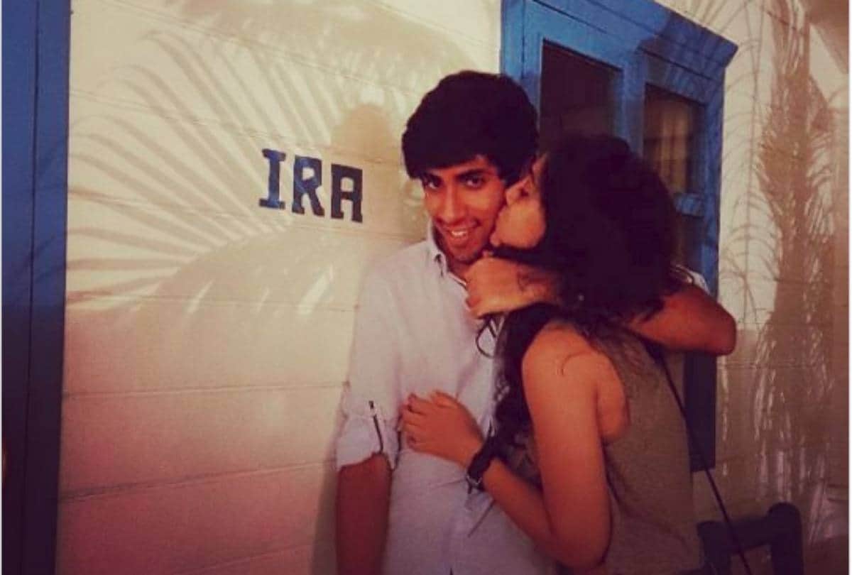 aamir khan daughter ira khan flaunt her belly piercing and tattoo in new photo