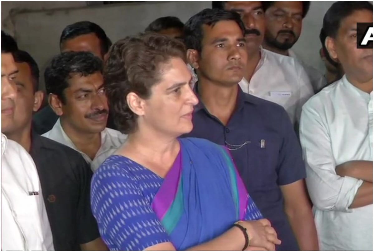 Lok Sabha Elections 2019: If my party asks me to contest, I will definitely contest says priyanka