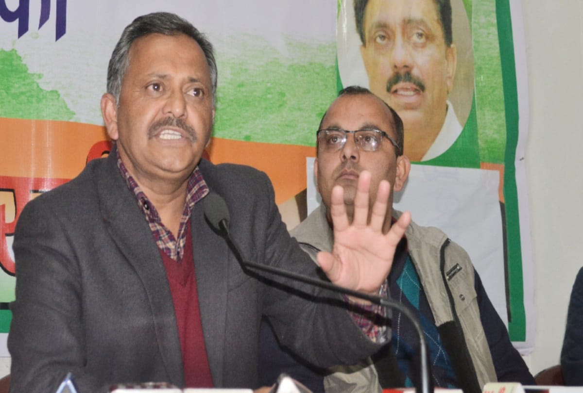 congress general secretary naresh chauhan statement over modi govt in shimla