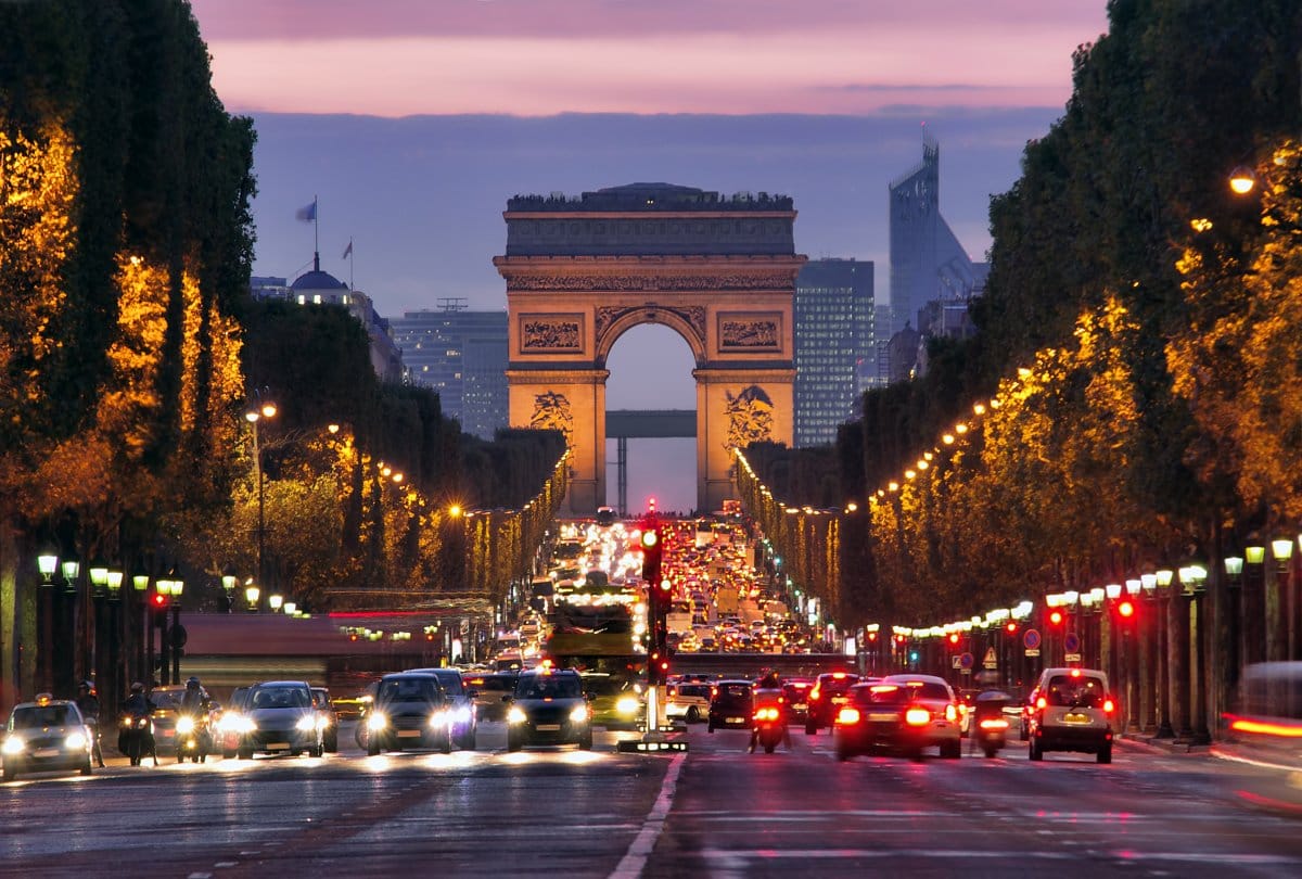 Does Paris have too many SUV People to vote on parking fee hike for large SUV