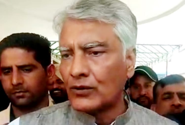 Lok sabha 2019, Sunil Jakhar targets on PM Narendra Modi