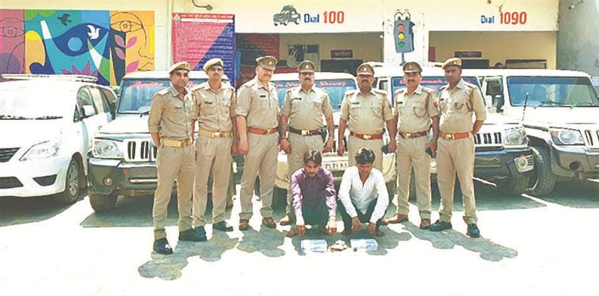 Two vehicle thieves arrested, half dozen cars recovered