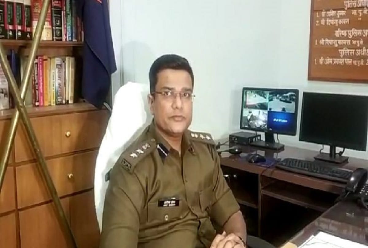 Police conducted raid at former CM Chhattisgarh Raman Singh's son-in-law 
