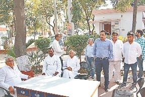 Black money in Agra's milk Meerut