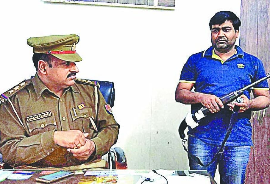 Carbine recovered from gold robber accused's partner