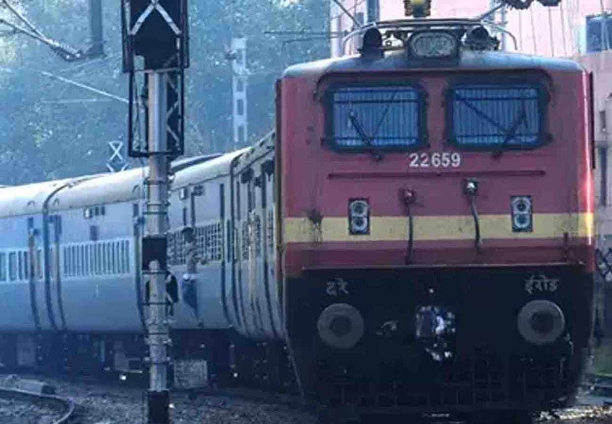 Three Summer Special Train from Kanpur to Mumbai-Pune