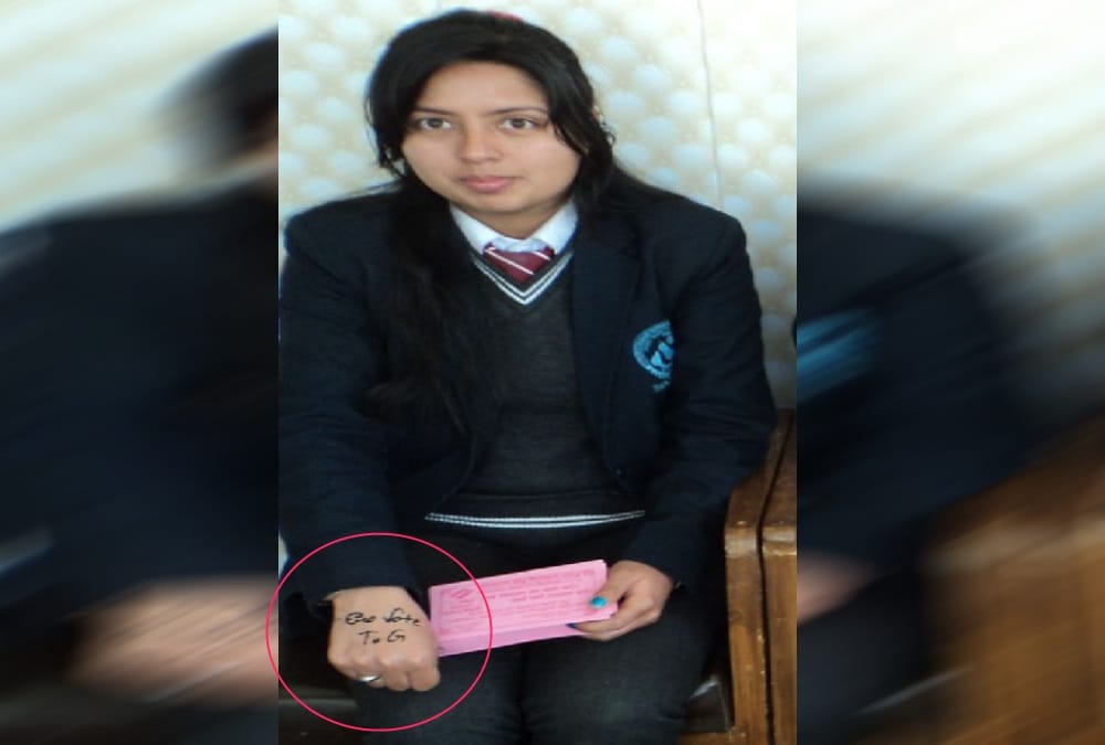 Lok sabha elections 2019 Students print Tattoos on their hands for Aware to do voting