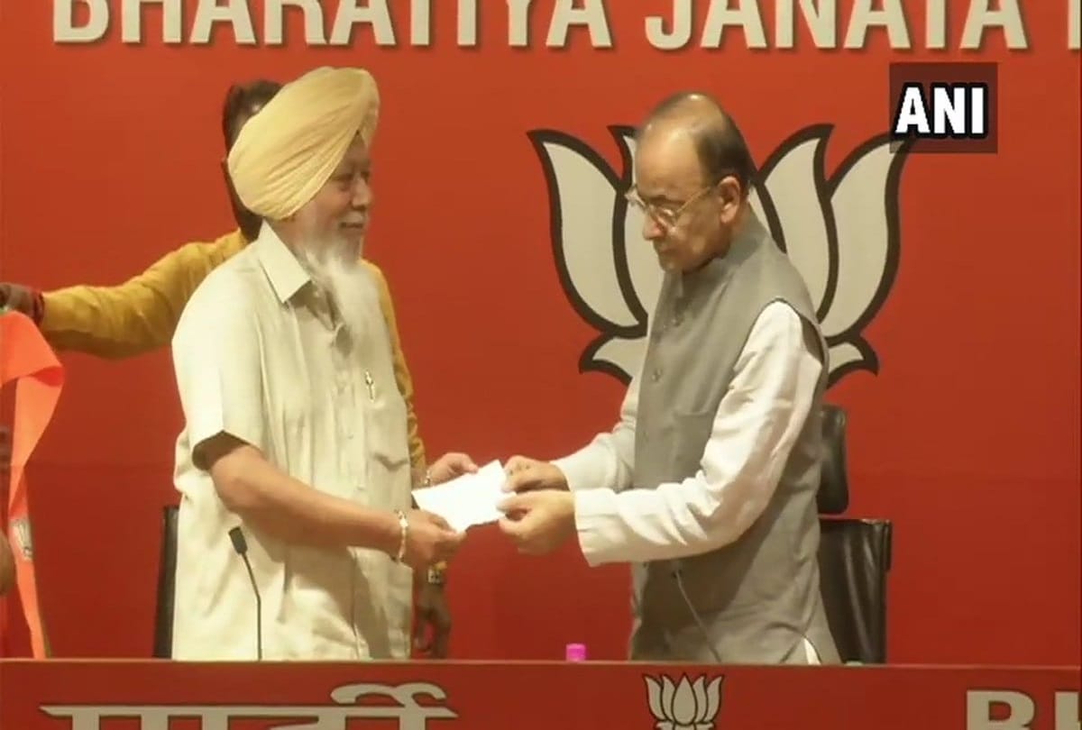 Aam Aadmi Party Suspended MP Harinder Singh Khalsa Khalsa joins BJP