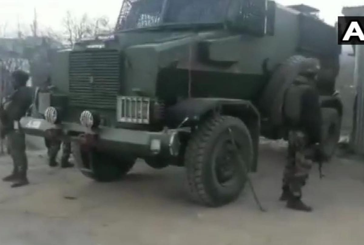 four terrorists eliminated following encounter in Keller area of Shopian and handwara jammu kashmir
