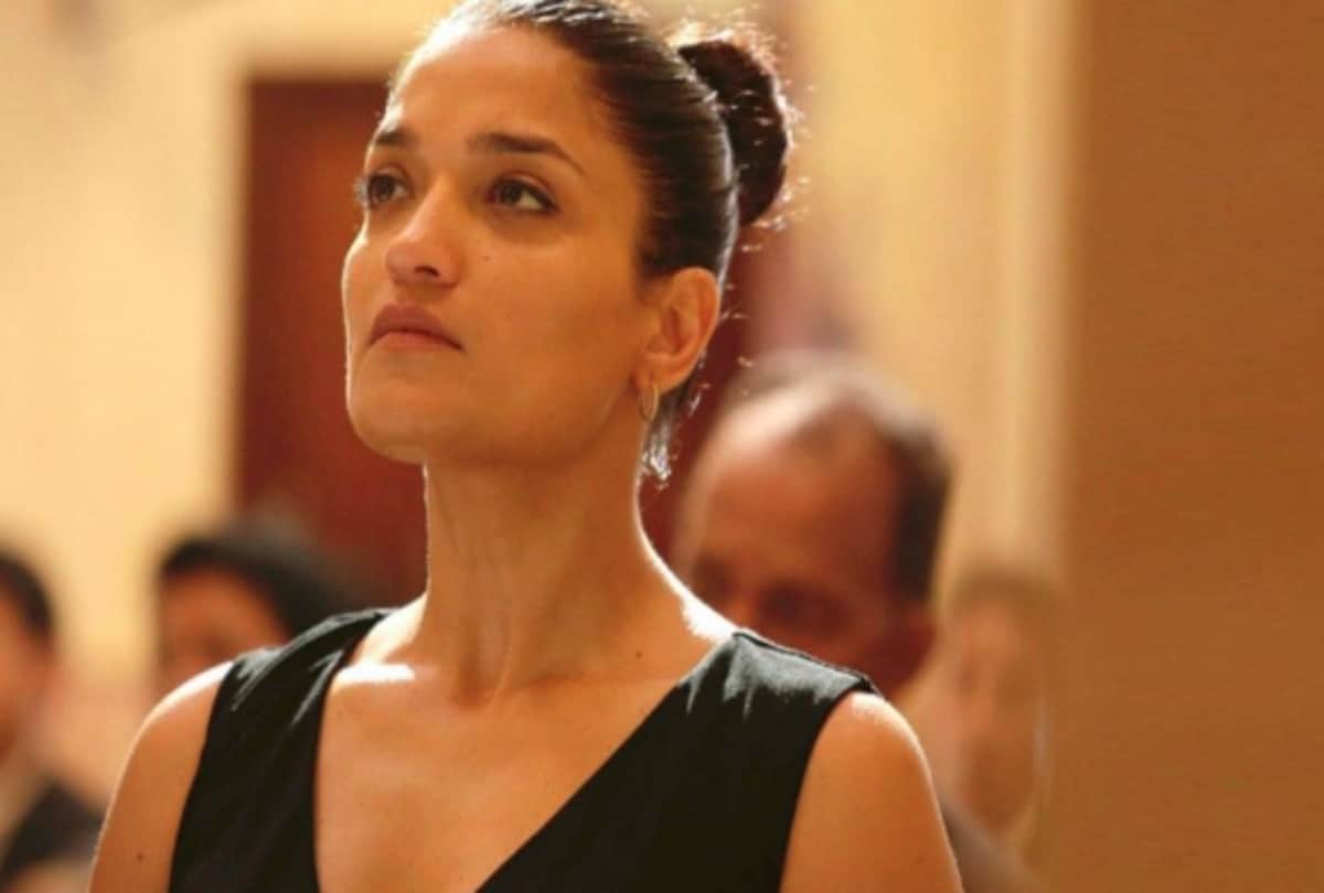 ekta kapoor give chance many stars from her web series mentalhood