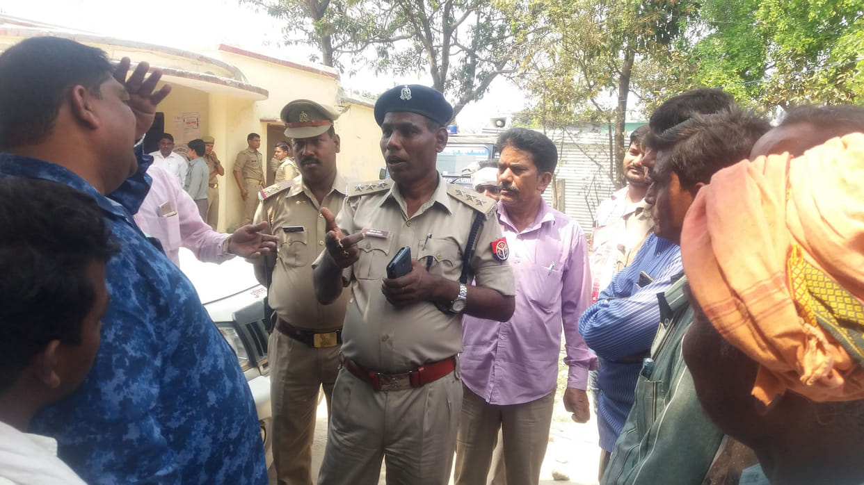 भूख हड़ताल पर रहे विद्युत संविदा कर्मी
